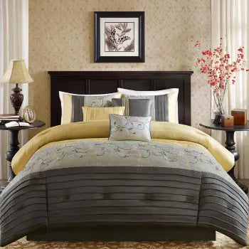 Heritage Embroidered 7-Piece Comforter Set
