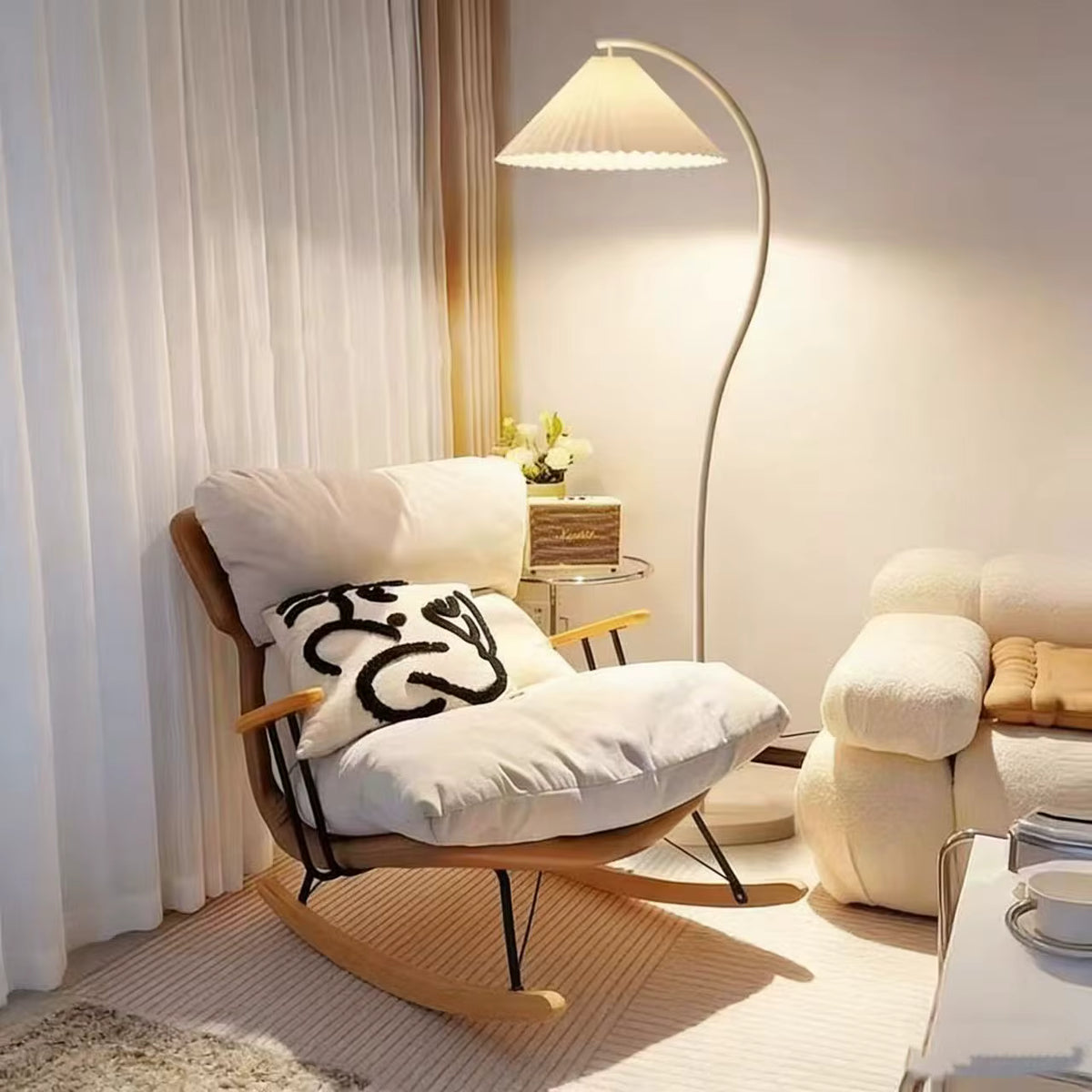 Auréa Nordic Wood Floor Lamp